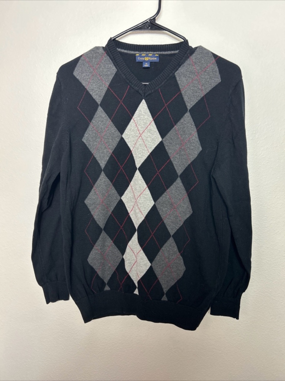 Club Room Black and Gray Argyle V-Neck Sweater with Red Accents